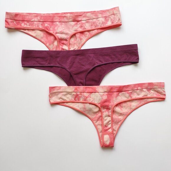 PINK Victoria's Secret Lot of 3 - Thong String Panties Tie Dye/Solid Size Medium - Picture 2 of 6